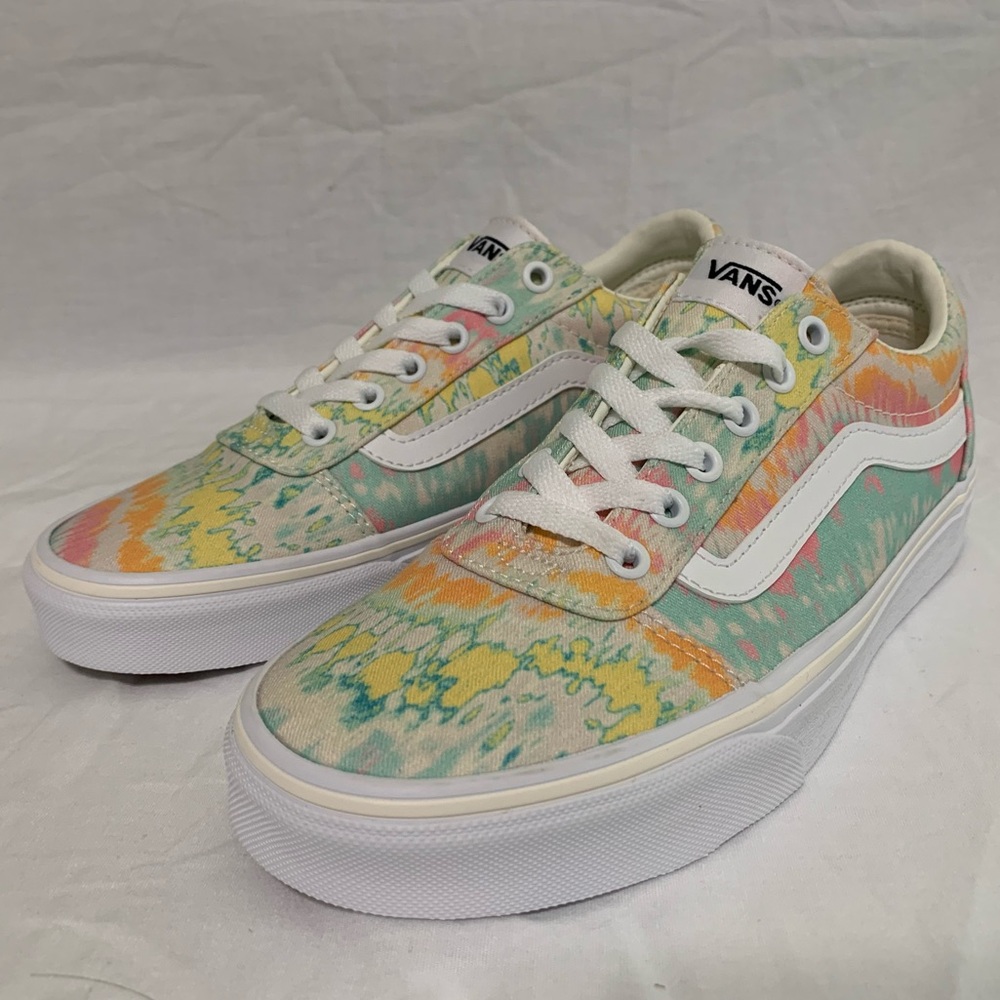 Vans Ward Psychedelic Tie Die Women's Shoes